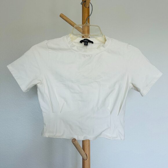 Lulus White Cropped Short Sleeve Tee - Picture 1 of 5